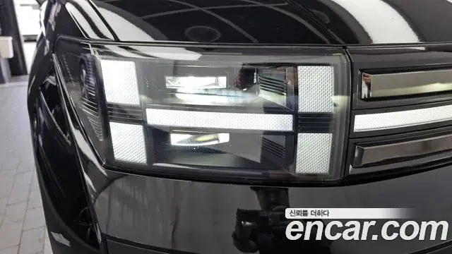 Hyundai Santa Fe 2025 — Şəkil 7/34