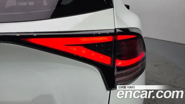 Kia Sportage 2023 — Şəkil 30/31