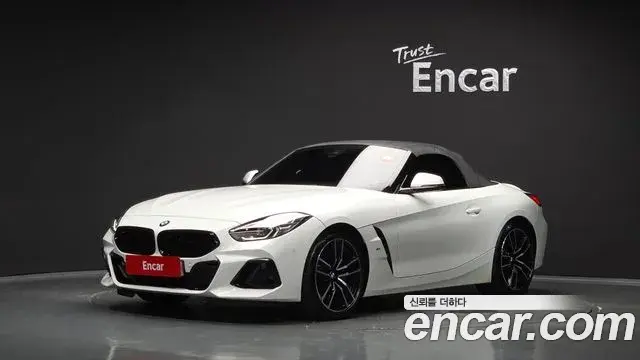 BMW Z4 2024 — Şəkil 9/30