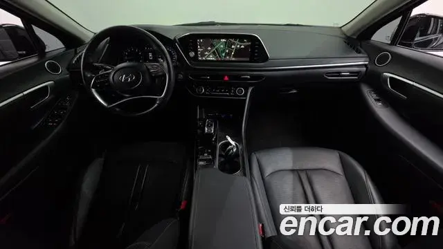 Hyundai Sonata 2022 — Photo 7/20