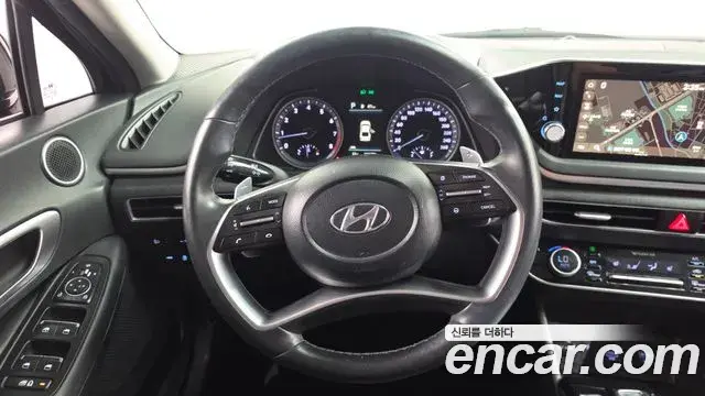 Hyundai Sonata 2022 — Photo 12/20