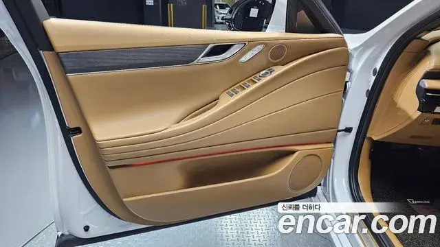 Genesis G80 2025 — Photo 7/35