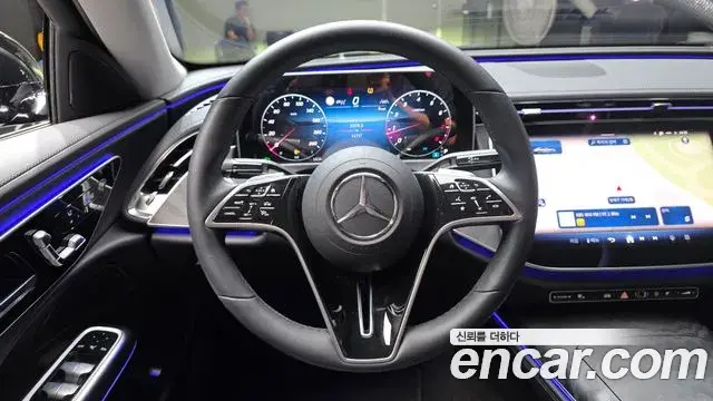 Mercedes-Benz E-Class 2025 — Şəkil 13/30