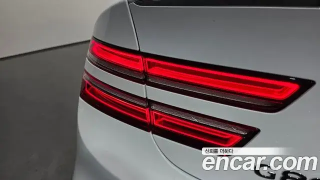 Genesis G80 2025 — Photo 25/35