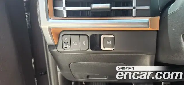 Hyundai Santa Fe 2023 — Фото 12/19