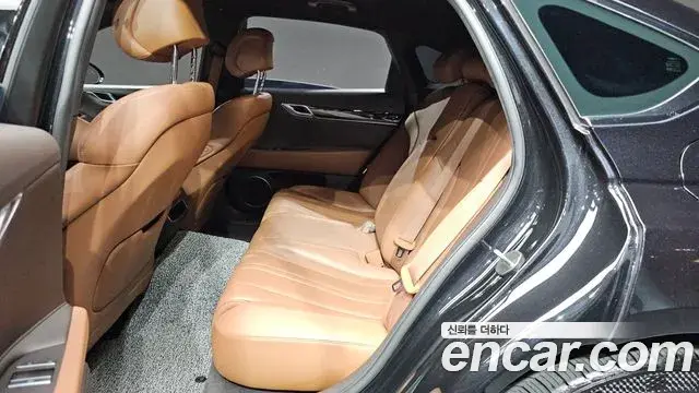 Genesis G80 2020 — Photo 12/34