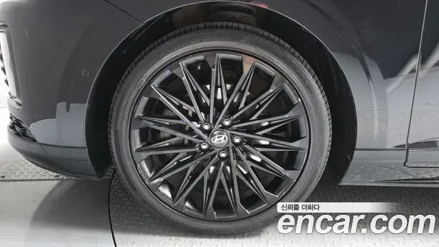 Hyundai Grandeur 2023 — Photo 5/20
