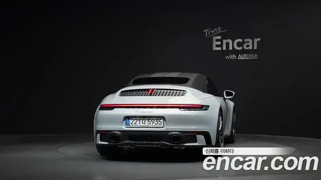 Porsche 911 2024 — ფოტო 4/31