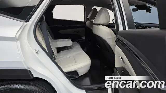 Hyundai The New Tucson 2023 — Фото 12/20