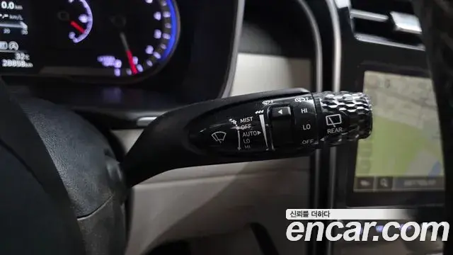 Hyundai Tucson Hybrid 2023 — ფოტო 15/30