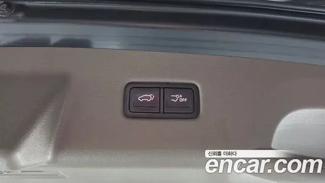 Kia Carnival 2022 — Фото 18/20