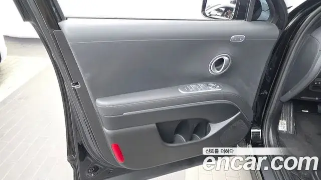 Hyundai Palisade 2025 — Photo 28/32