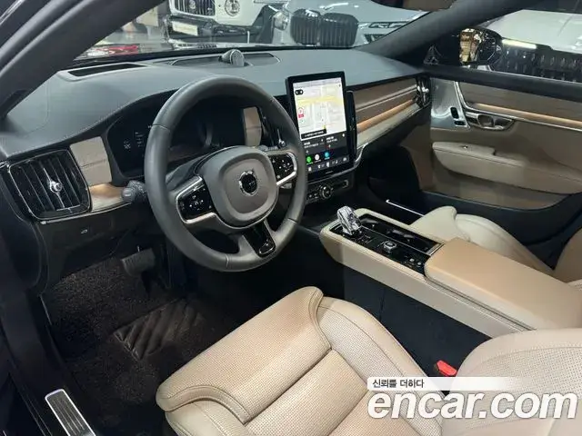 Volvo S90, 2025