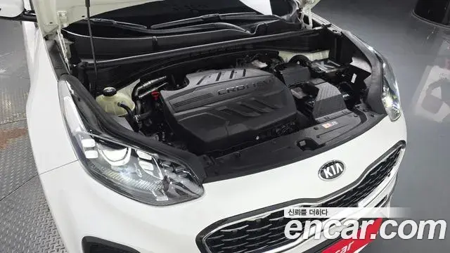 Kia Sportage The Bold 2019 — Фото 6/20