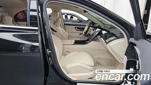 Mercedes-Benz S-Class 2021 — ფოტო 7/37