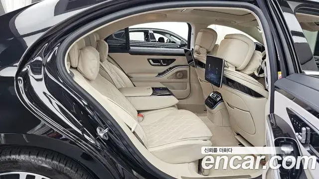 Mercedes-Benz S-Class 2021 — ფოტო 14/37