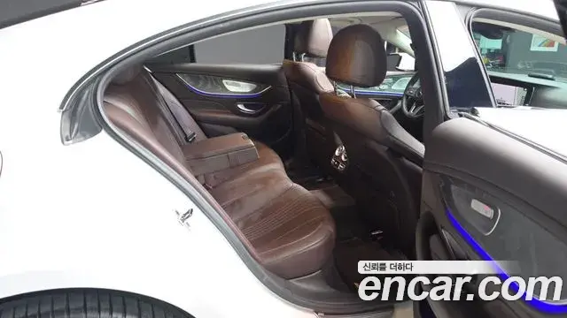 Mercedes-Benz CLS-Class 2021 — Photo 11/20