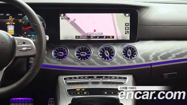 Mercedes-Benz CLS-Class 2021 — Photo 14/20