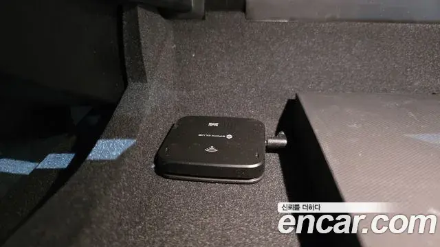 Volvo V60 Cross Country 2023 — Photo 32/39