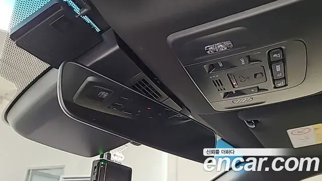 Toyota Camry 2026 — Photo 5/18