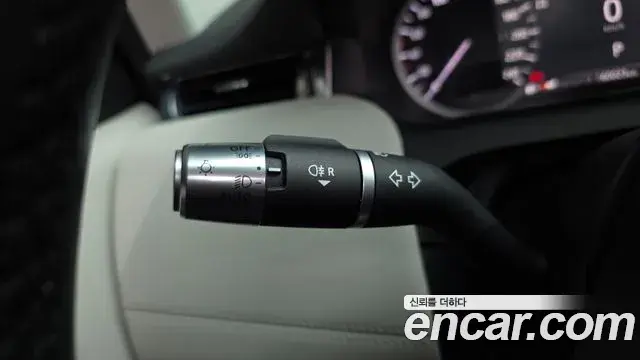 Land Rover Discovery Sport 2020 — Photo 14/41