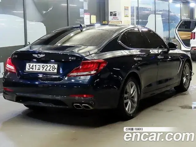 Genesis G70 2018 — ფოტო 12/20