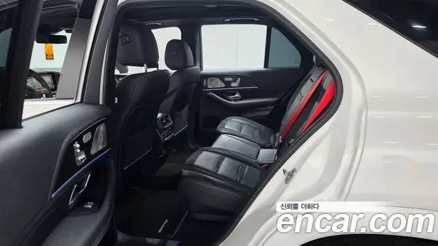 Mercedes-Benz GLE-Class 2021 — Фото 10/20
