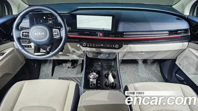 Kia Carnival 2024 — Photo 7/20