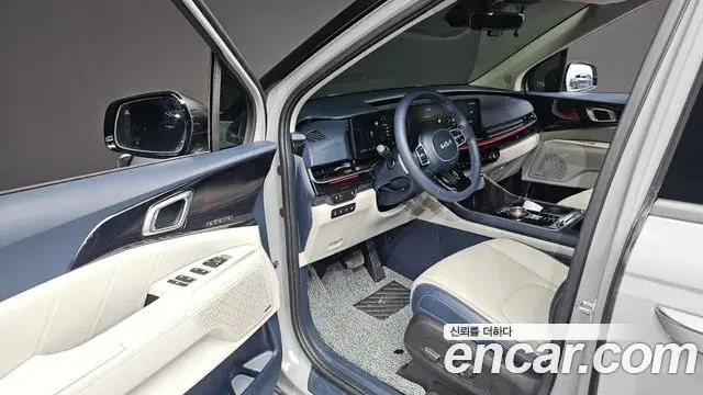Kia Carnival 2024 — Photo 10/20