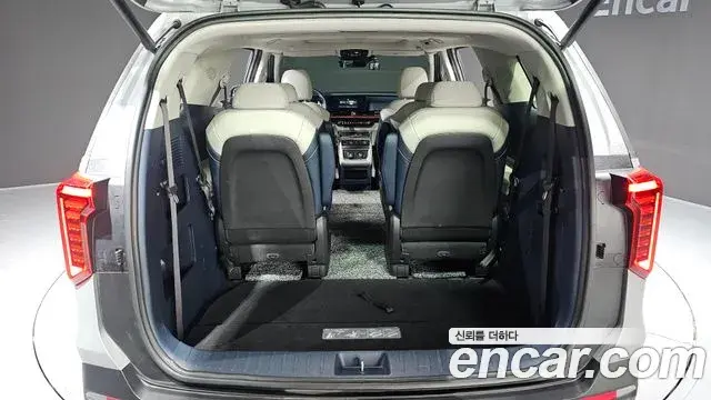 Kia Carnival 2024 — Photo 18/20