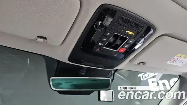 Kia Carnival 2024 — Photo 19/20