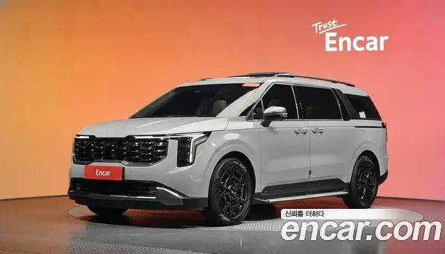 Kia Carnival 2024 — Photo 1/20