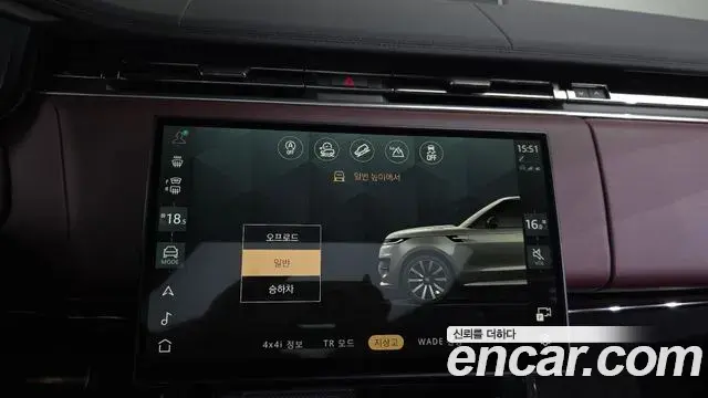 Land Rover Range Rover Sport 2025 — Photo 36/36