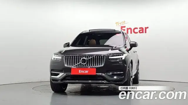 Volvo XC90 2024 — ფოტო 4/20