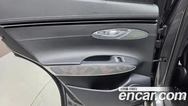 Genesis GV70 2022 — Şəkil 7/36