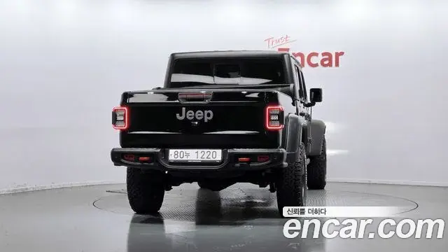 Jeep Gladiator 2021 — Фото 4/20