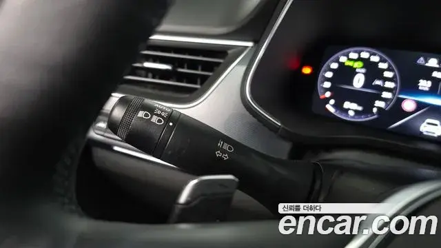 Renault Samsung XM3 2022 — ფოტო 30/36