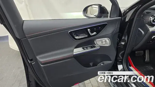 Mercedes-Benz GLC-Class 2025 — Şəkil 29/32