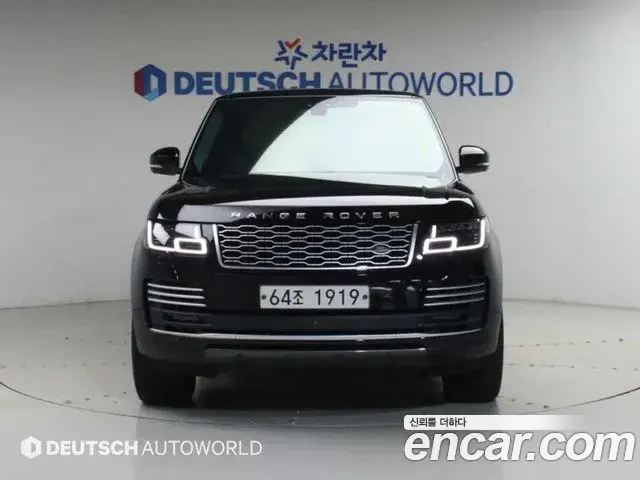 Land Rover Range Rover 2018 — ფოტო 18/20