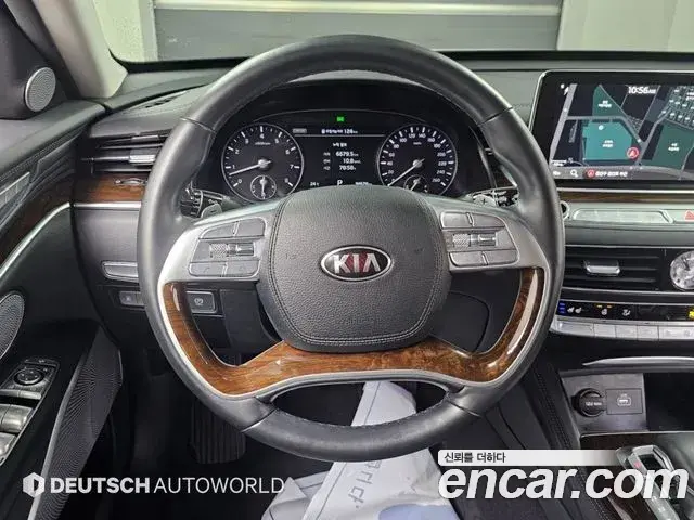 Kia The K9 2018 — Photo 13/20