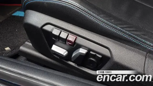 BMW M2 2018 — Şəkil 17/20