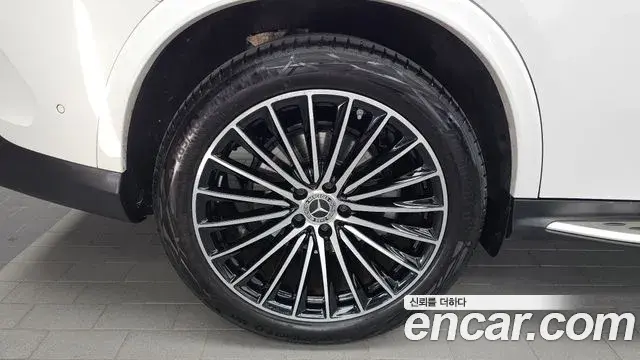 Mercedes-Benz GLC-Class 2023 — Фото 5/20