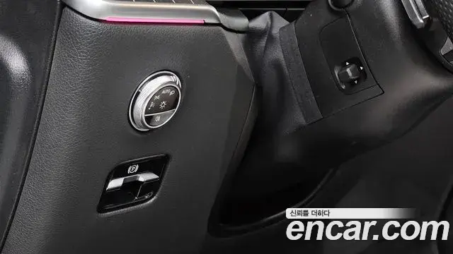 Mercedes-Benz GLC-Class 2023 — Фото 13/20