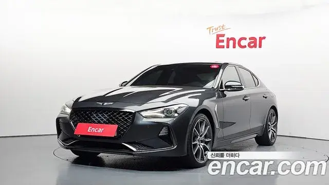 Genesis G70 2019 — Photo 8/20
