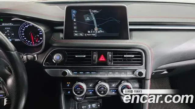 Genesis G70 2019 — Photo 20/20