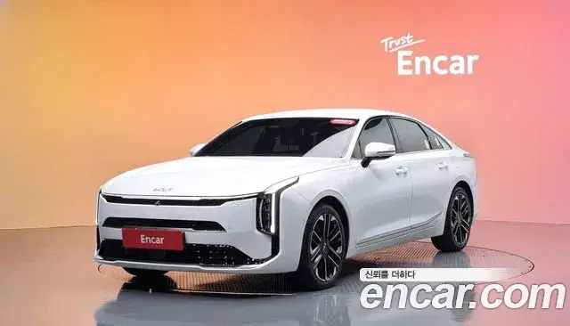 Kia K8, 2025