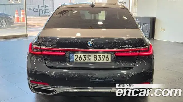 BMW 7 Series 2019 — Фото 3/14
