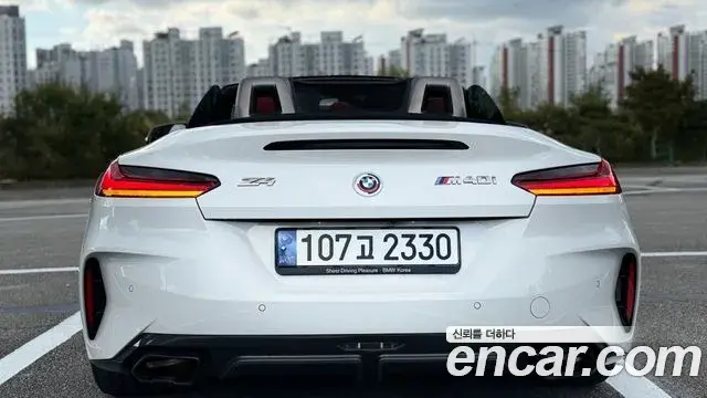 BMW Z4 2022 — Photo 10/20