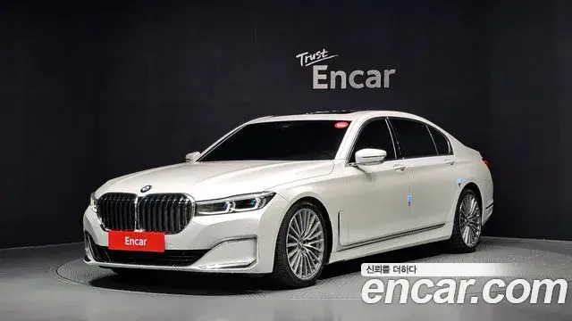 BMW 7 Series 2021 — Фото 1/20