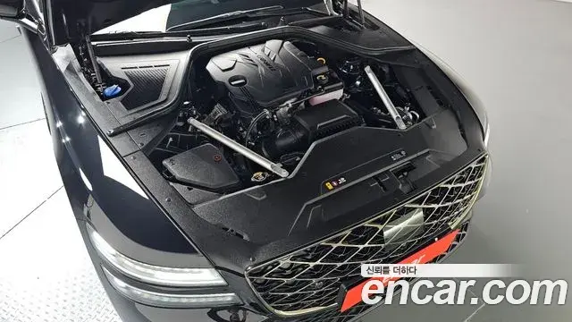 Genesis Electrified G80 2025 — Photo 6/20